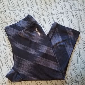 Reebox spandex capri pants